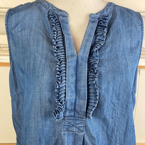 Talbots Blue chambray Sleeveless Ruffle accent Vneck Blouse - Picture 3 of 6